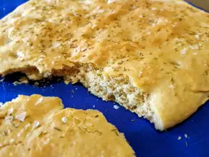 Mediteranska fokača sa belim vinom