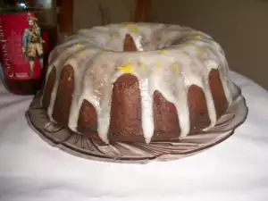 Posni kolač sa cimetom i slatkom