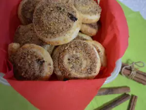 Pužići sa ukusom cimeta od lisnatog testa