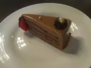 Kremasta čokoladna torta