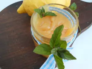 Limončelo i krem od limuna (Lemon curd)