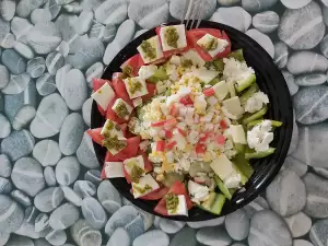 Letnja salatica sa surimi štapićima