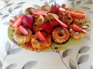 Mini keksići sa jagodama i čokoladom