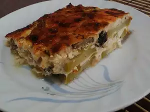 Gratin sa tikvicama i pečurkama