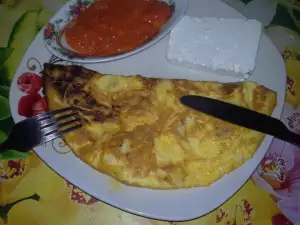 Omlet sa slaninom i kačkavaljem