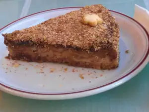 Jednostavna domaća torta sa orasima