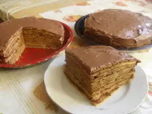 Torta od palačinaka sa čokoladnim kremom