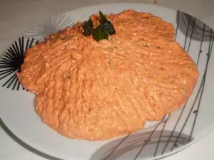 Pašteta od sitnog sira i pečenih paprika