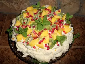 Tropska torta Pavlova