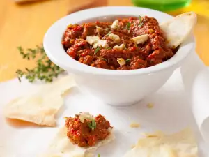 Muhamara - arapski sos od crvenih paprika