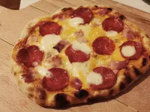 Njeno veličanstvo Pizza