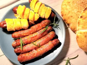 Prasići u ćebetu (Pigs in a blanket)