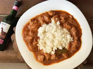 Pileći kebap sa crvenim vinom
