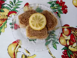 Posne baklava ružice sa orasima