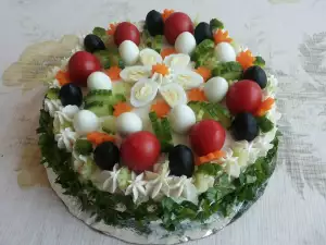 Praznična slana torta od palačinki