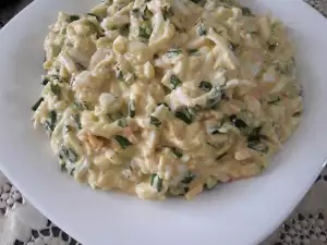 Salata od jaja sa mladim lukom