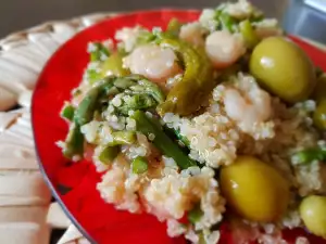 Mediteranska salata sa kinoom