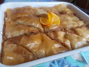 Retro baklava sa nadevom