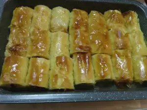 Mini baklave sa ratlukom i orasima