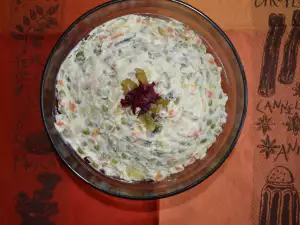 Vegetarijanska ruska salata