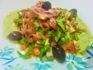 Salata Fresa sa jagodama i sosom