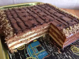 Domaća čokoladna torta sa ukusom badema