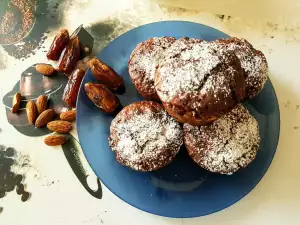 Čokoladni mafini sa urmama i bademima