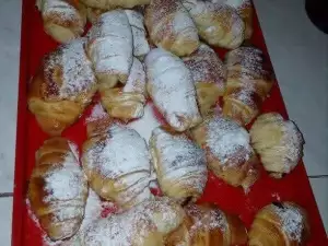 Domaći čokoladni kroasani