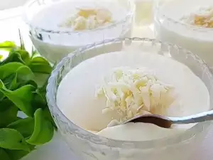 Puding od slatke pavlake sa belom čokoladom