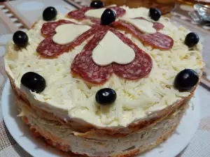 Ukusna slana torta sa čajnom kobasicom