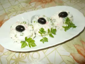 Mediteranska salata sa pirinčem i majonezom