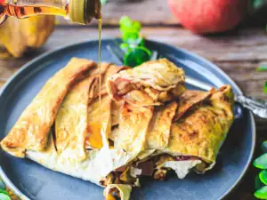 Štrudla sa lavašom - jednostavan i efikasan recept