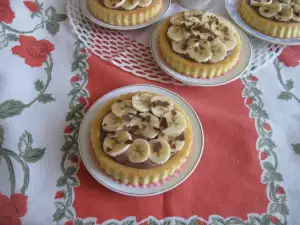 Banana tart sa kremom Paradajz