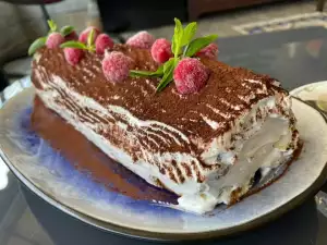 Praznični rolat Tiramisu