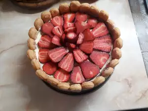Čokoladna torta sa piškotama i pavlakom