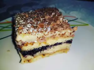 Torta sa domaćim kremom i slatkom od borovnica