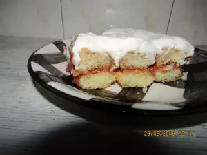 Torta od piškota sa mlečim kremom