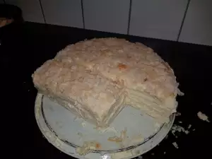 Torta Napoleon sa lisnatim testom