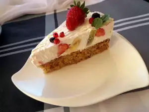 Torta sa grizom i voćem