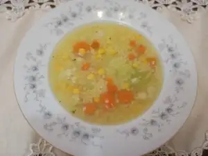 Veganska čorba od prosa i povrća