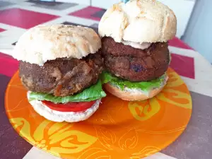 Vegetarijanski burger od pečuraka