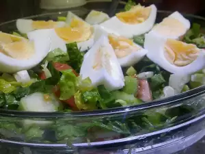 Uskršnja salata sa nežnim dresingom