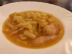 Boranija sa pilećim mesom
