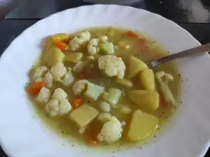 Posna čorba od karfiola