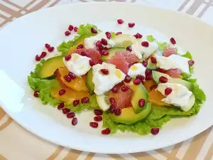 Zelena salata sa Buratom i citrusima