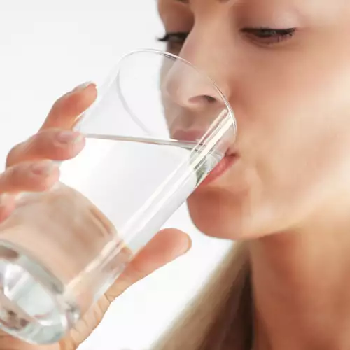 Zašto voda ima lekovite moći i kako utiče na nas?