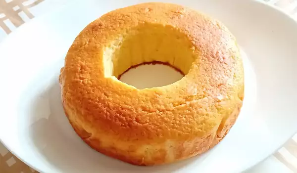 Italijanski kolač Čiambela (Ciambella)