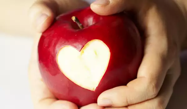 Jedite jabuke i paradajz za zdrava pluća