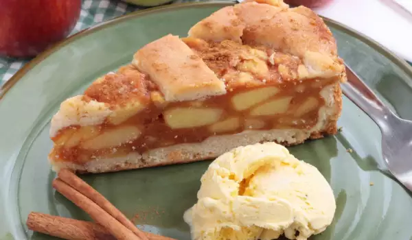 Klasičan recept za pitu od jabuka