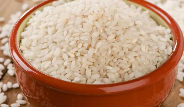 Koliko kalorija ima u belom pirinču?